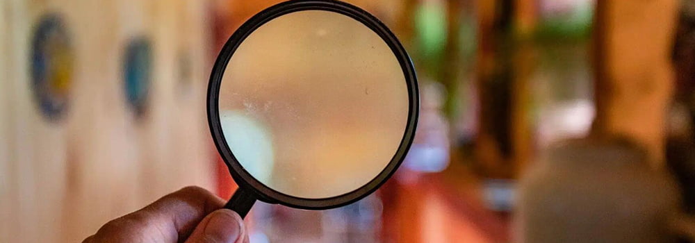 能不能用肉眼判斷室內(nèi)的灰塵情況呢？